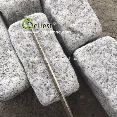 Tumbled Finish Light Grey Granite Cobble Stone for Patio Paving