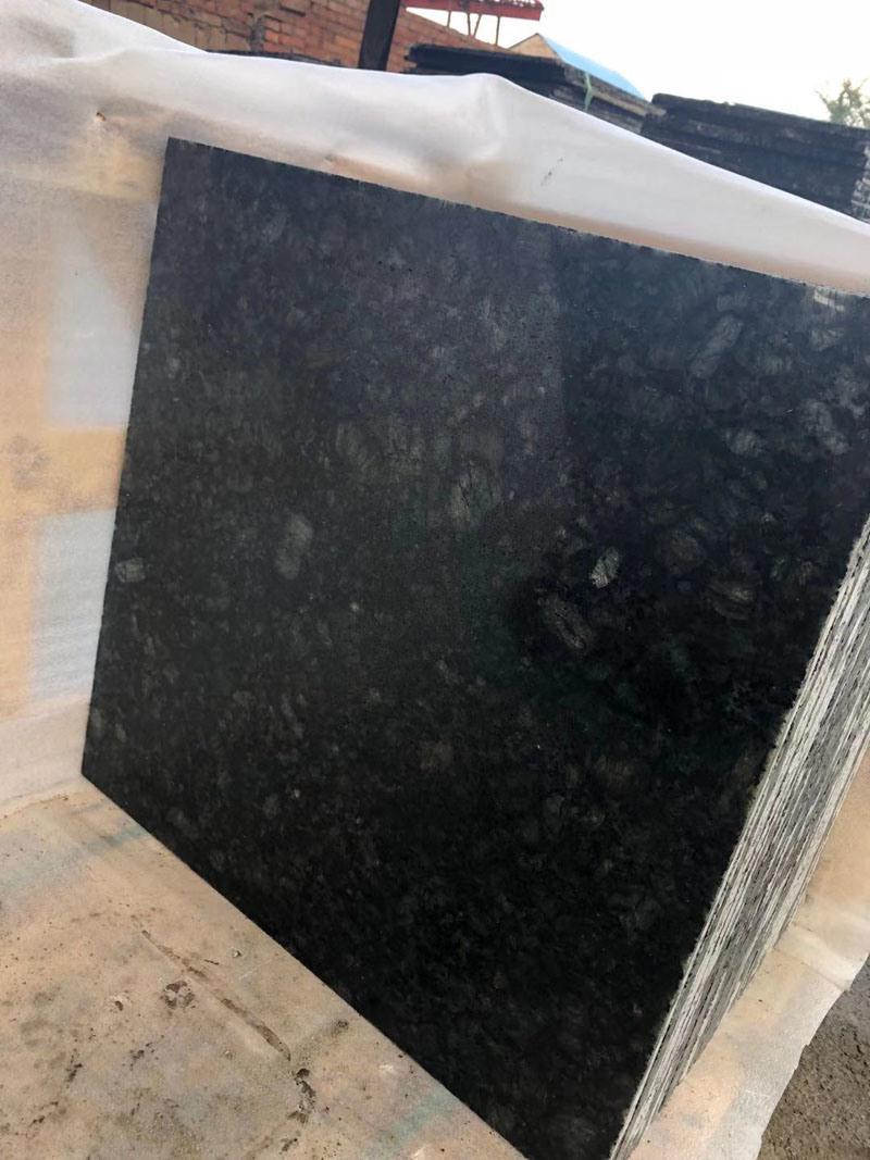 Polished Natural Stone Butterfly Green Granite Tiles for Flooring