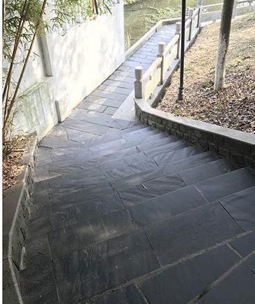 Low Price China Blue Limestone for Steps, Bluestone Treads, Kerbstone