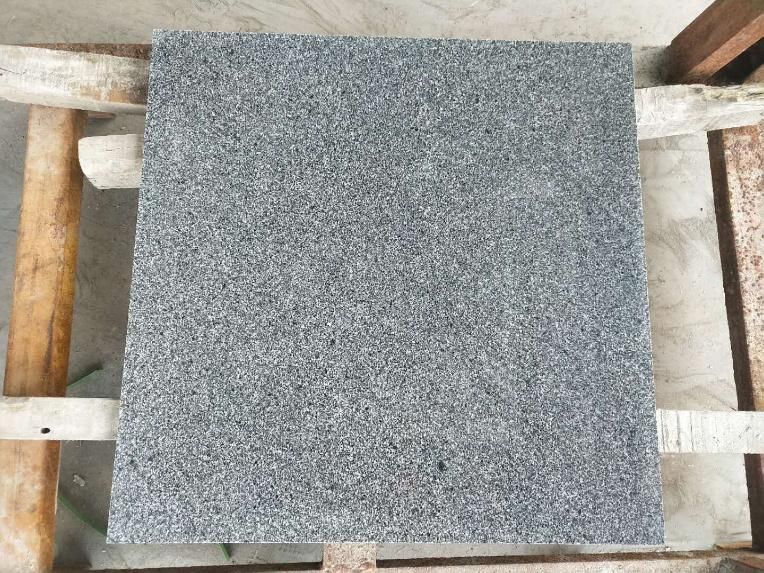 Light Grey, Rusty Yellow, Maple Red, Dark Grey etc Chinese Cheap Granite Tiles and Granite Paving Stones