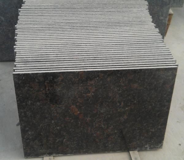 Popular Imported Polished Tan Brown Granite Floor Tile