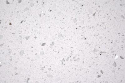Immaculate White Kitchen Island&Countertop Glass Quartz