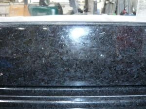 Imported Granite Canada Black for Tiles/Countertops/Kitchentops/Hotel/Building Materials