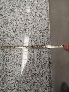 China Natural Polished Granite Stone Slabs &amp; Tiles for Wall and Floor/ Countertop and Kitchen Top