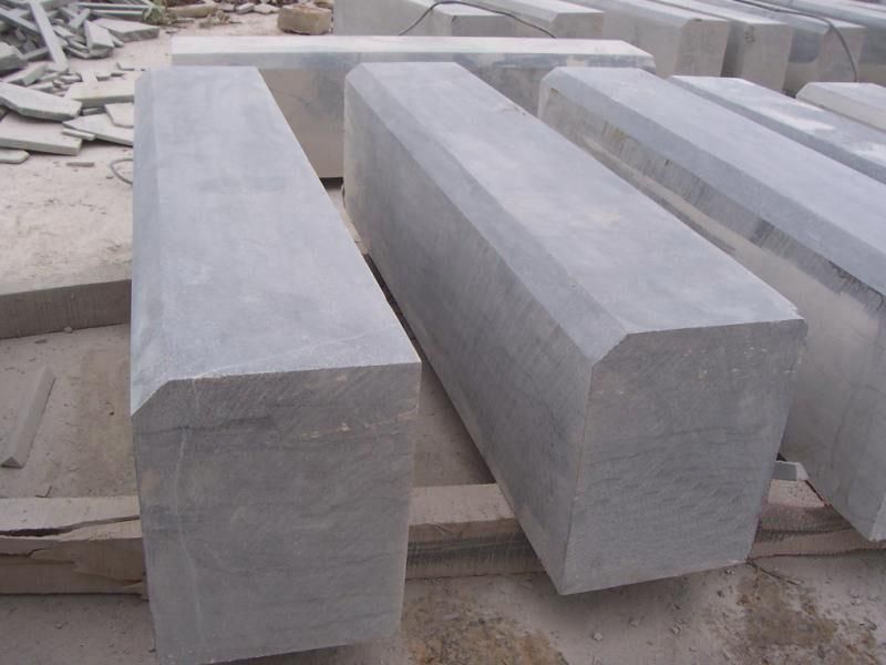 G603/G602/G383/G682/G654 Grey/Black/Red/Yellow Color Granite Curbstone Paving Stone Paver Curbstone for Landscaping Project
