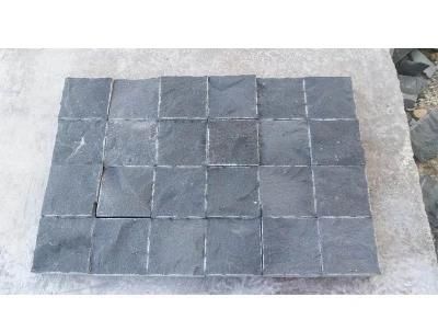 Wholesale and Cheap Black Granite Rough Natural Basalt for Cubicstone/Cobble/Paving Stone/ Cobblestone
