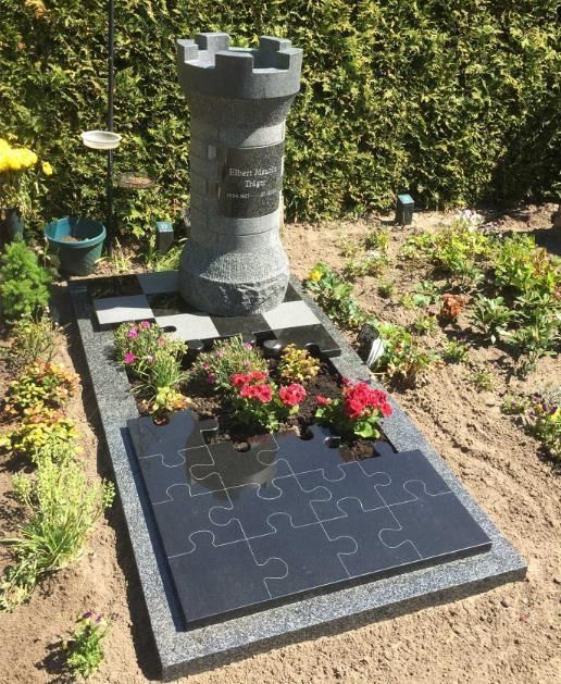 Widely Used Wholesale Polished Black Natural Granite Tombstone with European Style