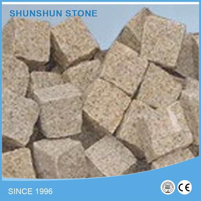 Mixed Color Granite Cube Stone on Mesh