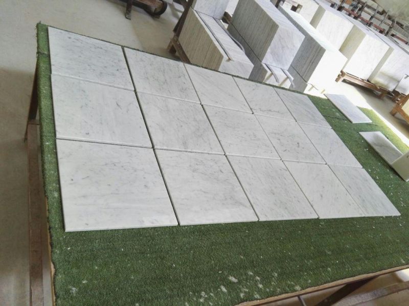 Hot Sales Carrara White Marble Tiles 600X600mm for Flooring