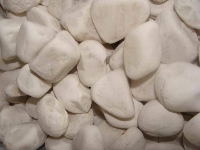 Various Size Pure White Tumbled Pebble River Stone for Home Decoration