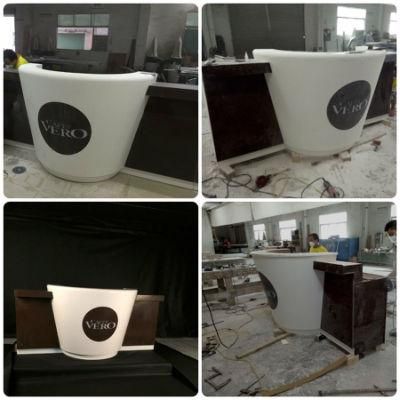 Tw Artificial Stone Small Home Bar Counter with LED Light