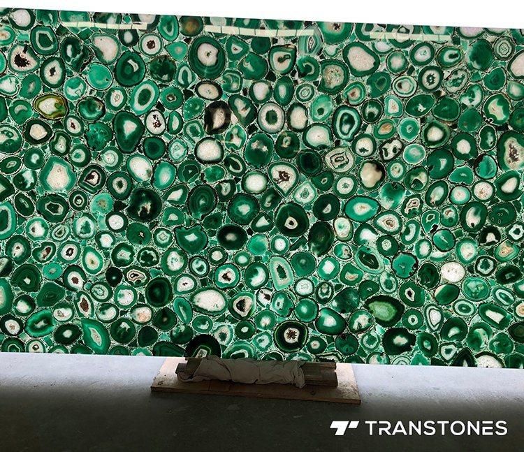 Decorated Natural Precious Stone Green Agate Table Top
