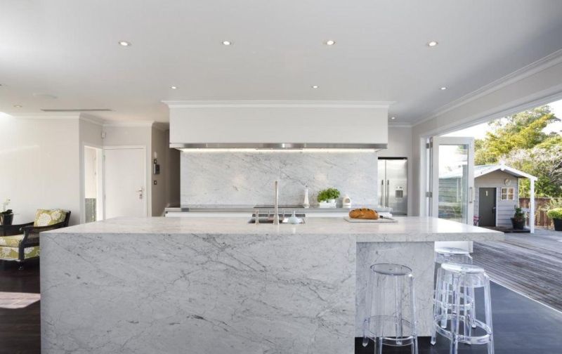 Carrara White Gracious Surface Artificial Quartz Stone