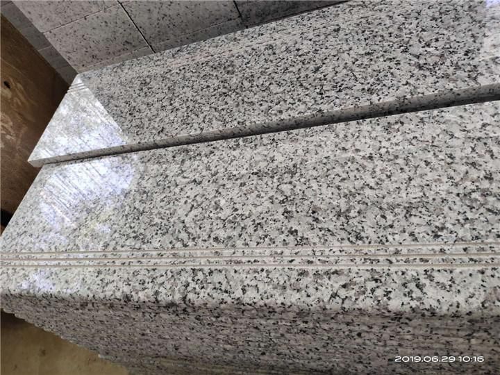 Bala White Granite Slabs Tiles for Countertops