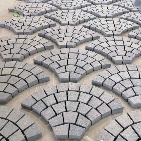 G654 Medium Dark Grey Granite Cobble on Meshed for Driveway Paving Area
