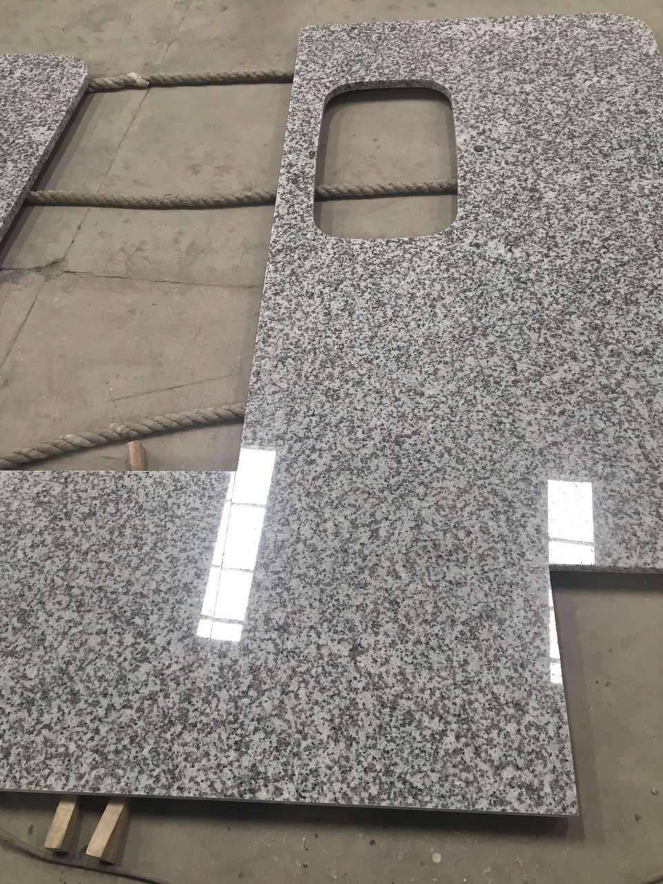Wholesale and Cheap Polished Granite and Marble Stone Used for Countertops and Vanity and Table and Bathroom Tops