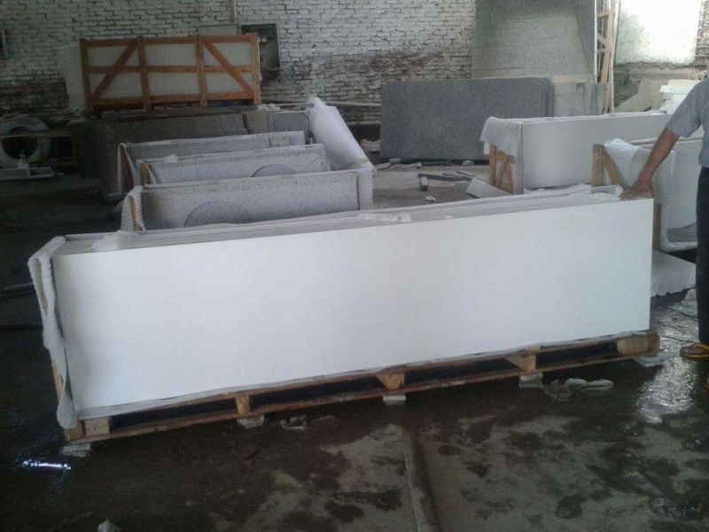 Super White Quartz Slabs for White Countertop in Cheap