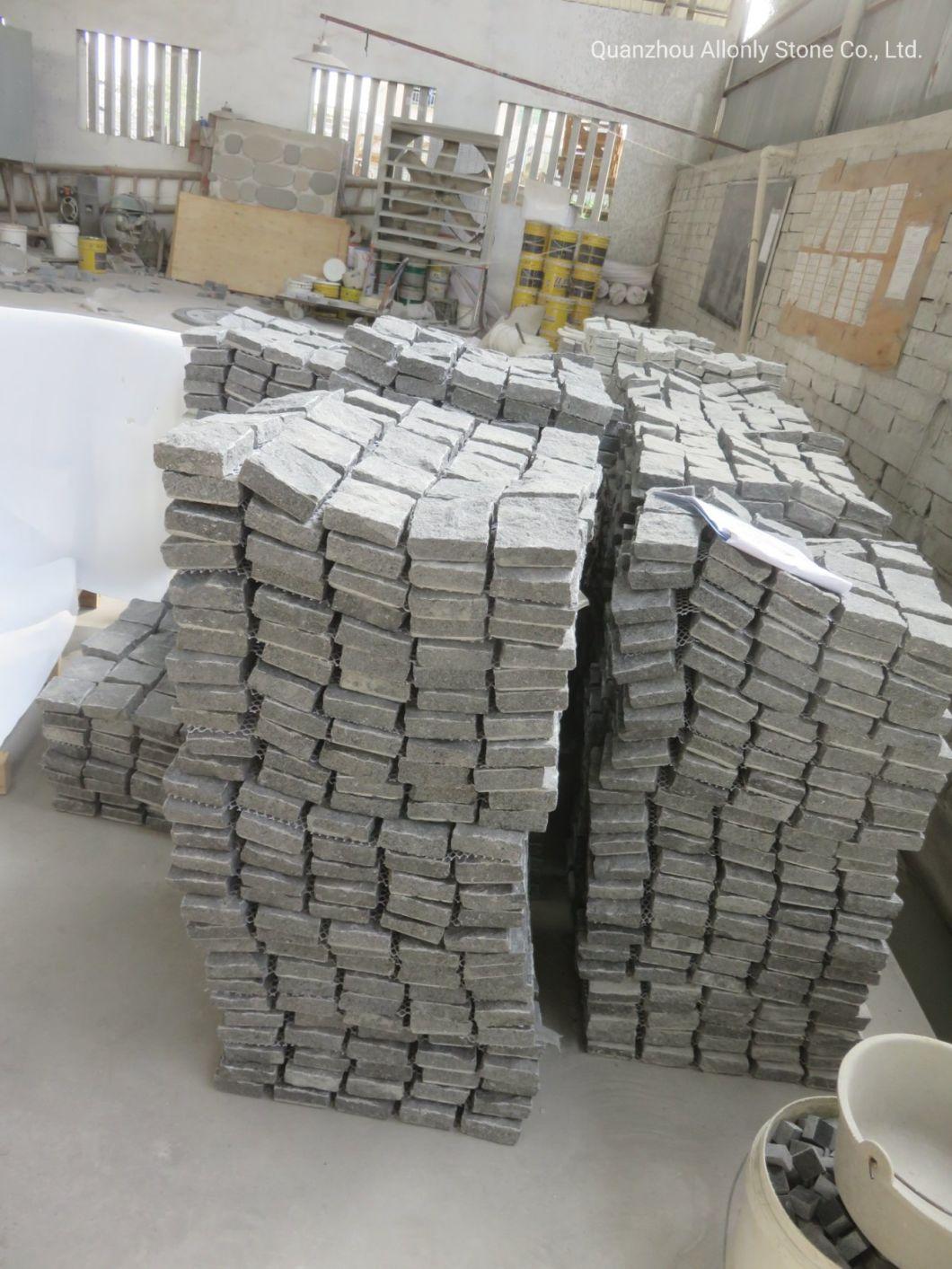 Natural Paving Floor Mesh Granite Cube Stone Cobblestone for Driveway