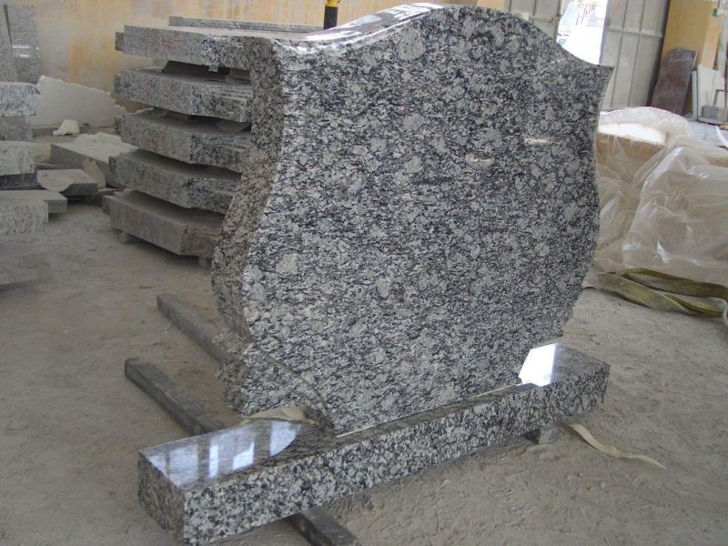 China Juparana Granite European Style Memorial Tombstone Monuments for Cemetery