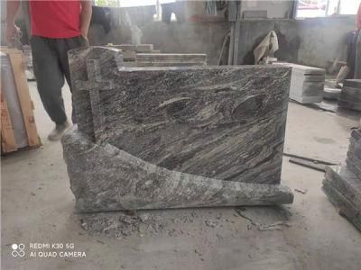 China Granite Monument/Tombstone/Headstone/Memorial for Funeral
