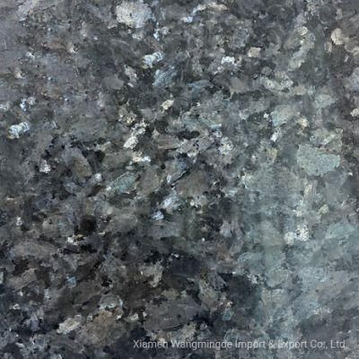 Green Pearl Smooth Surfaced with Bright Lines Are Used for Countertops and Interior Decoration