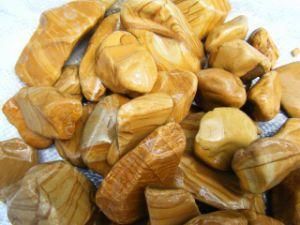 Wood-Grain Pebble Stone
