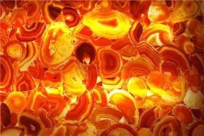 High Quality Natural Shaped Red Agate Stone Gemstone Slabs Precious Stone Luxury Stone