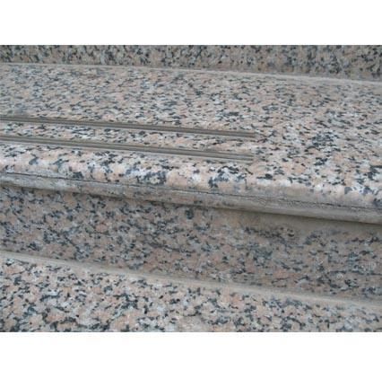 China Factory Price Natural Granite Stairs Steps High Quality Building Materials