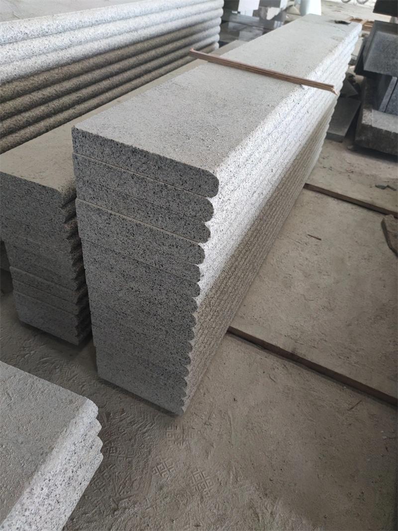 G603 Light Grey Granite Stone for Stairs Risers Bullnose Steps Flamed Tiles for Paving Flamed Surface