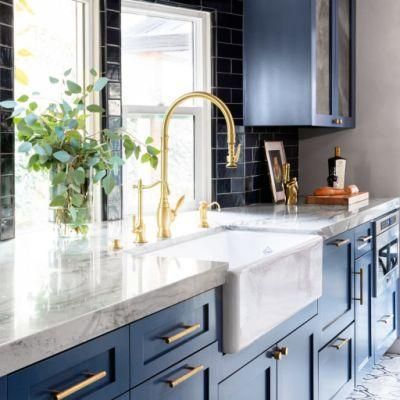 White Calacatta Artificial Stone Quartz Big Slabs Popular Modren Design Decoration Kitchen Countertop Vanity Top