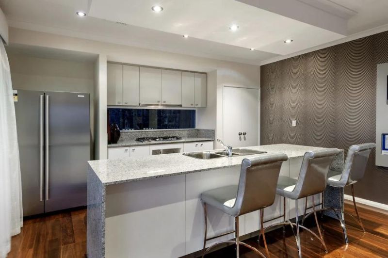 High Quality Granite Countertop, Kitchen Countertops and Bench Tops