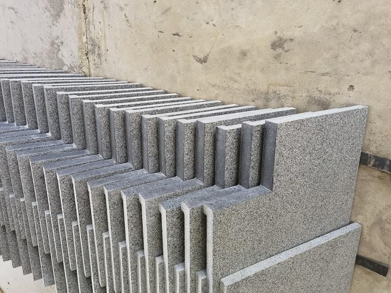 G654 Dark Grey Granite in Tile/Kerbstone for Landscaping/Paving