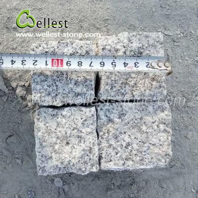 Natural Paving Stone Split Surface 5cm Thickness Grey Color Granite Cobble