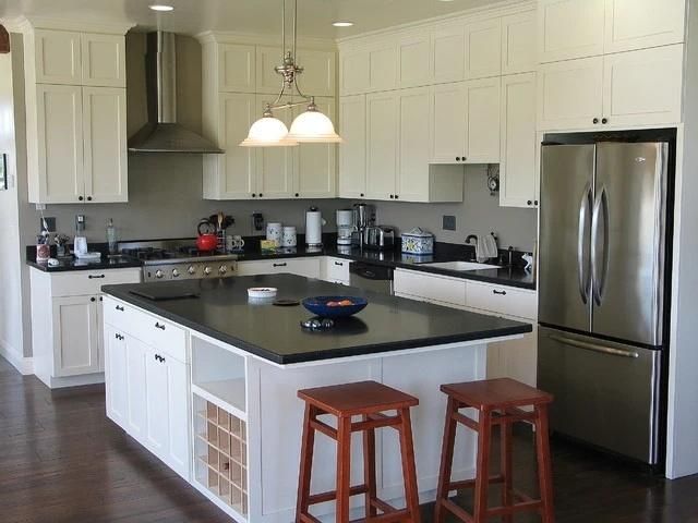 Pure Black Artificial Quartz for Countertop