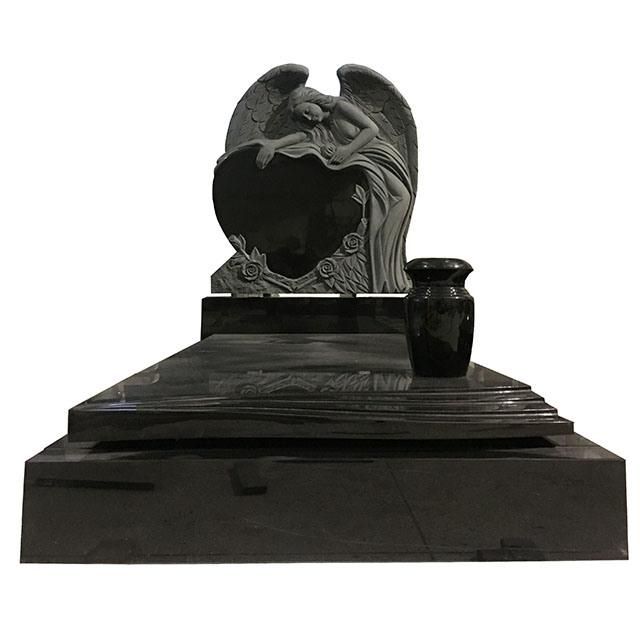 Western Style Weeping Angel Statue Headstone with Heart Shape
