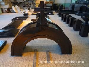 Absolute Black Granite Cross for Monumental Valley