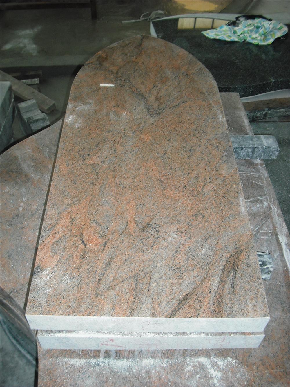 Monuments European Tombstone Multicolor Red Granite Poland Tombstone for Cemetery