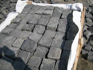 Natural Black Paving Basalt for Flooring Tiles Exterior Paving Slabs