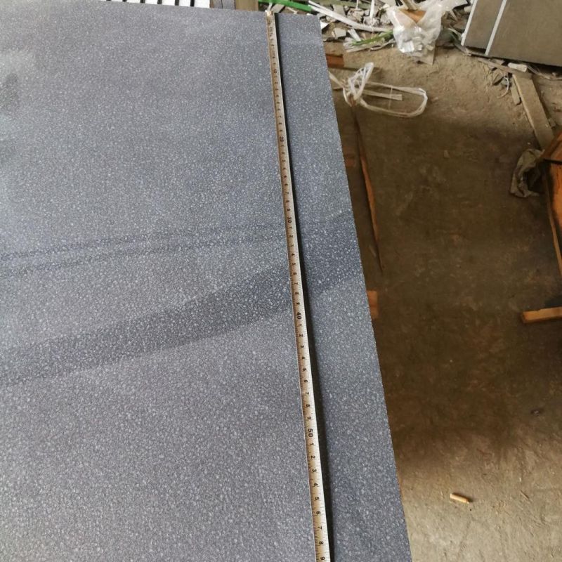 China Natural Pure Black Flooring Stone Tiles Leathered Granite