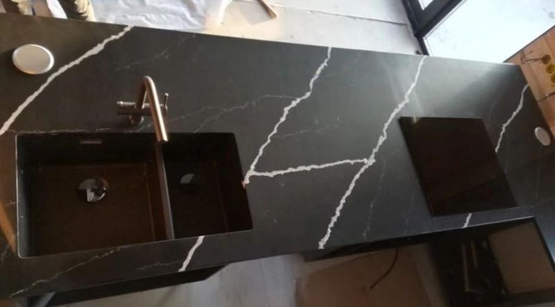 Customized Artificial Black with White Veins Quartz Countertops for Kitchen