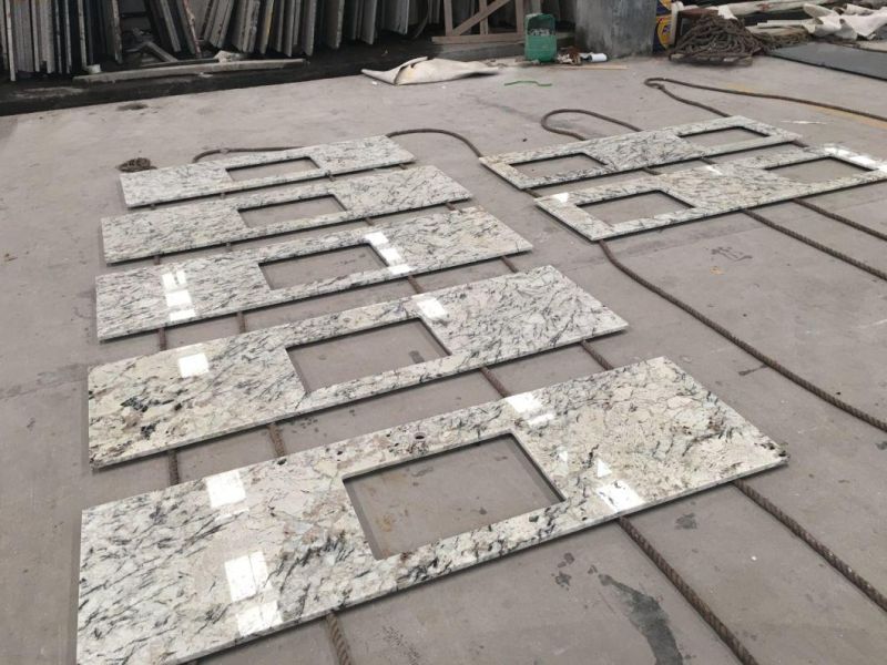 China High-Polished Natural Granite Black Galaxy Countertop for Hot Sale