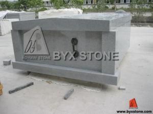 2 / Double Crypts Granite Cemetery Mausoleum / Tombstone