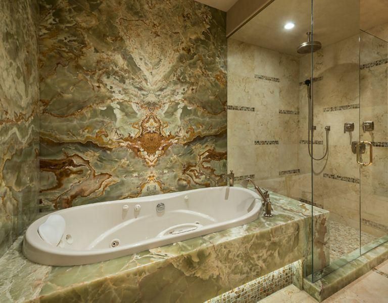 Factory Directly Price Bathroom Design Green Onyx Slab Marble Wall