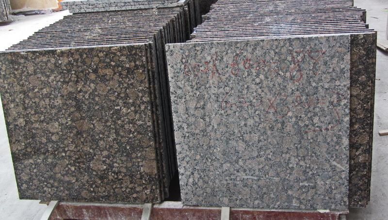 Natural Baltic Brown Granite Countertop for Kitchen and Bath Countertops Granite Stone Paving Slab