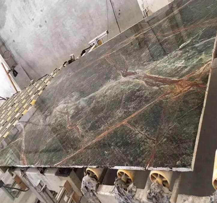 Hot Selling Nice Natural Marble Stone Tiles Size Table Countertop Rain Forest Green Marble Slab