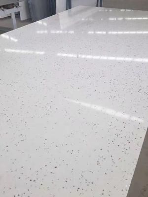 Calacatta White Color Quartz Stone Slabs Soild Surface Tiles/White Engineered Stone/Building Material/Artificial Quartz Stone