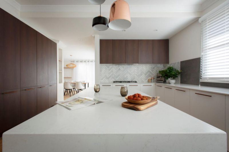 Artificial Marble Look Engineered White Quartz Stone Benchtop for Sale