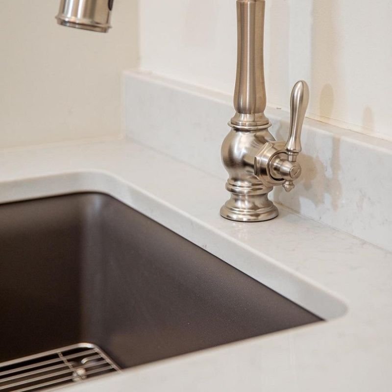 Bianco Marina Quartz for Wall/Countertop/Vanitytop