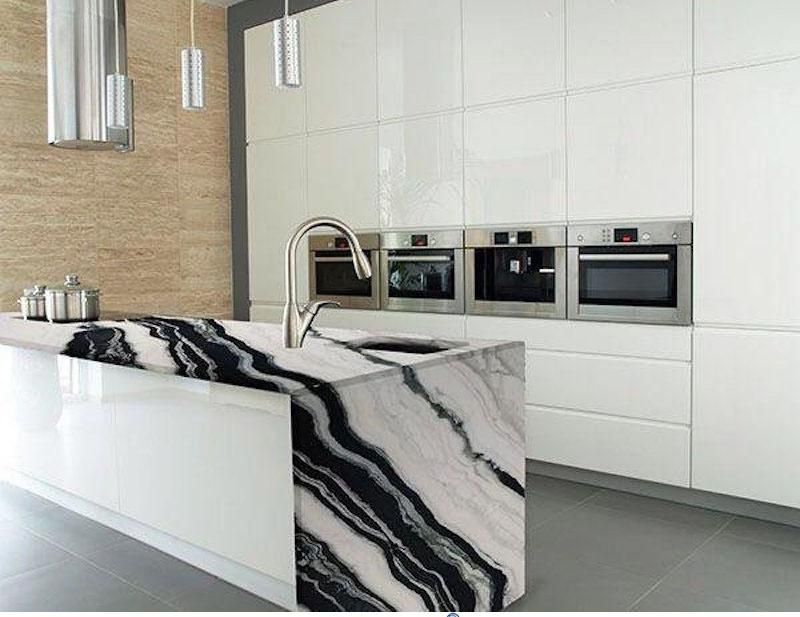 China Natural Polished Panda White Stone Marble for Bathroom/Wall/Flooring/Steps/Tiles