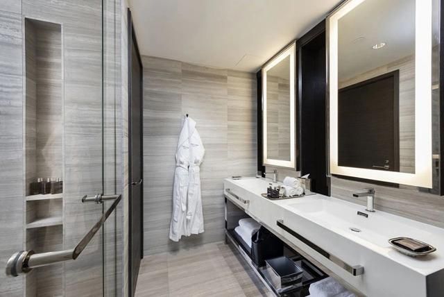 High Quality Popular White Wood White Oak White Serpeggiant Marble
